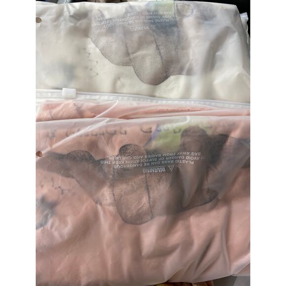 NWT Honor The Gift Men's Palms Distressed Relaxed T-Shirt, Peach, Large - Picture 4 of 4